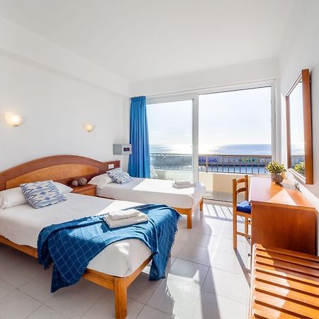 Hostal Port Corona Cala Ratjada  Buitenkant foto