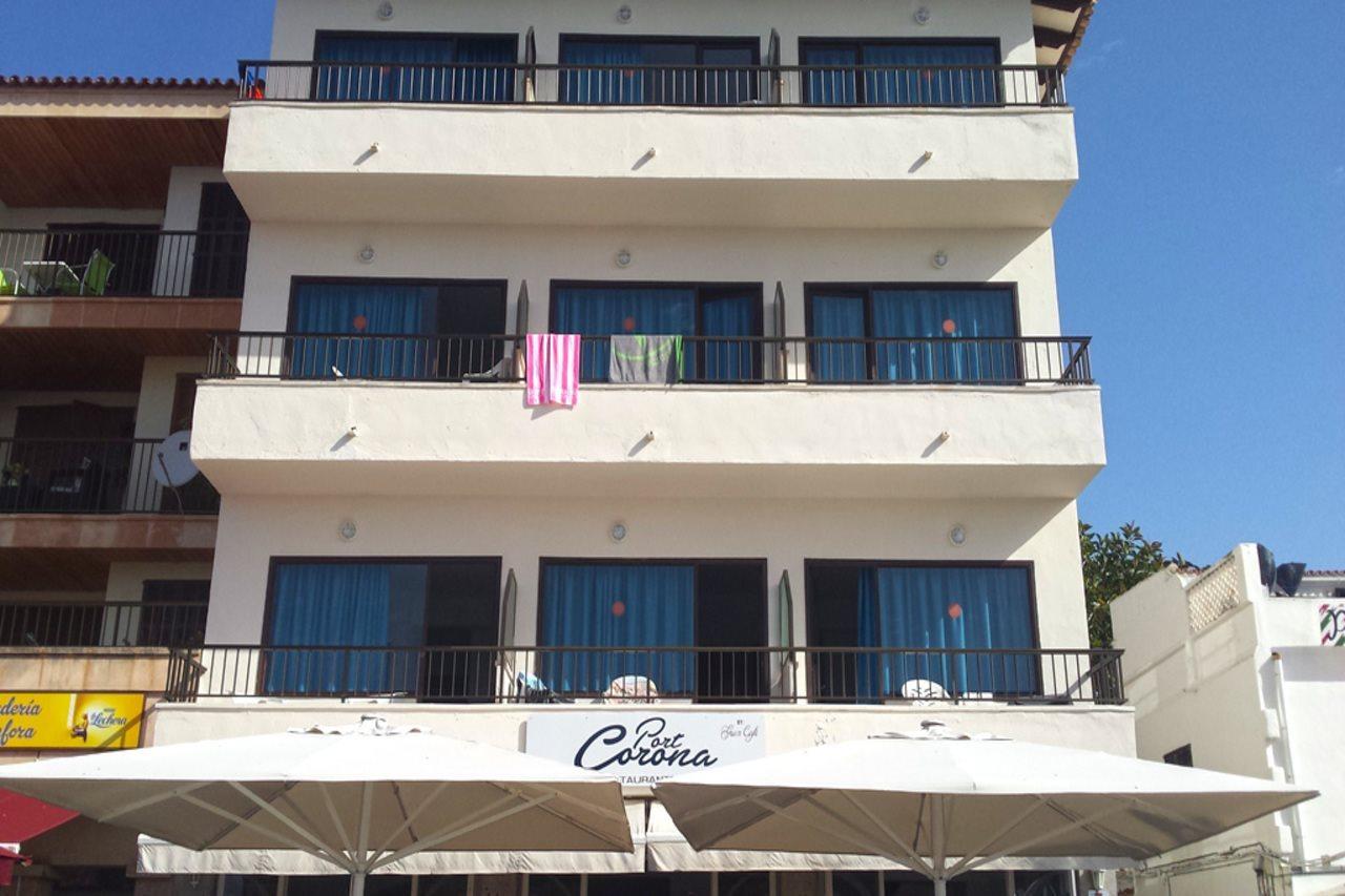 Hostal Port Corona Cala Ratjada  Buitenkant foto