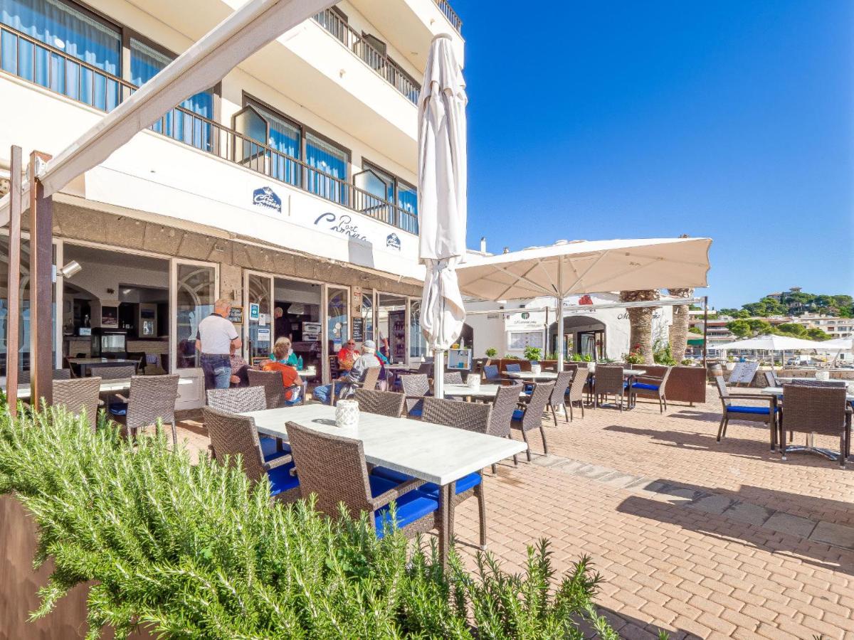 Hostal Port Corona Cala Ratjada  Buitenkant foto