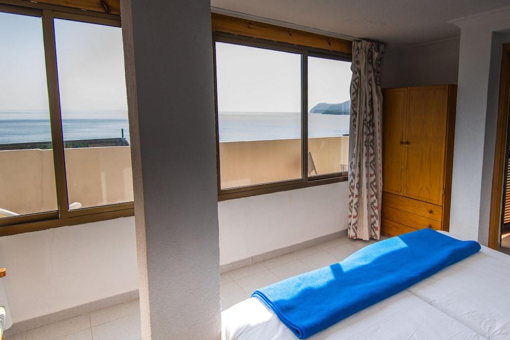 Hostal Port Corona Cala Ratjada  Buitenkant foto