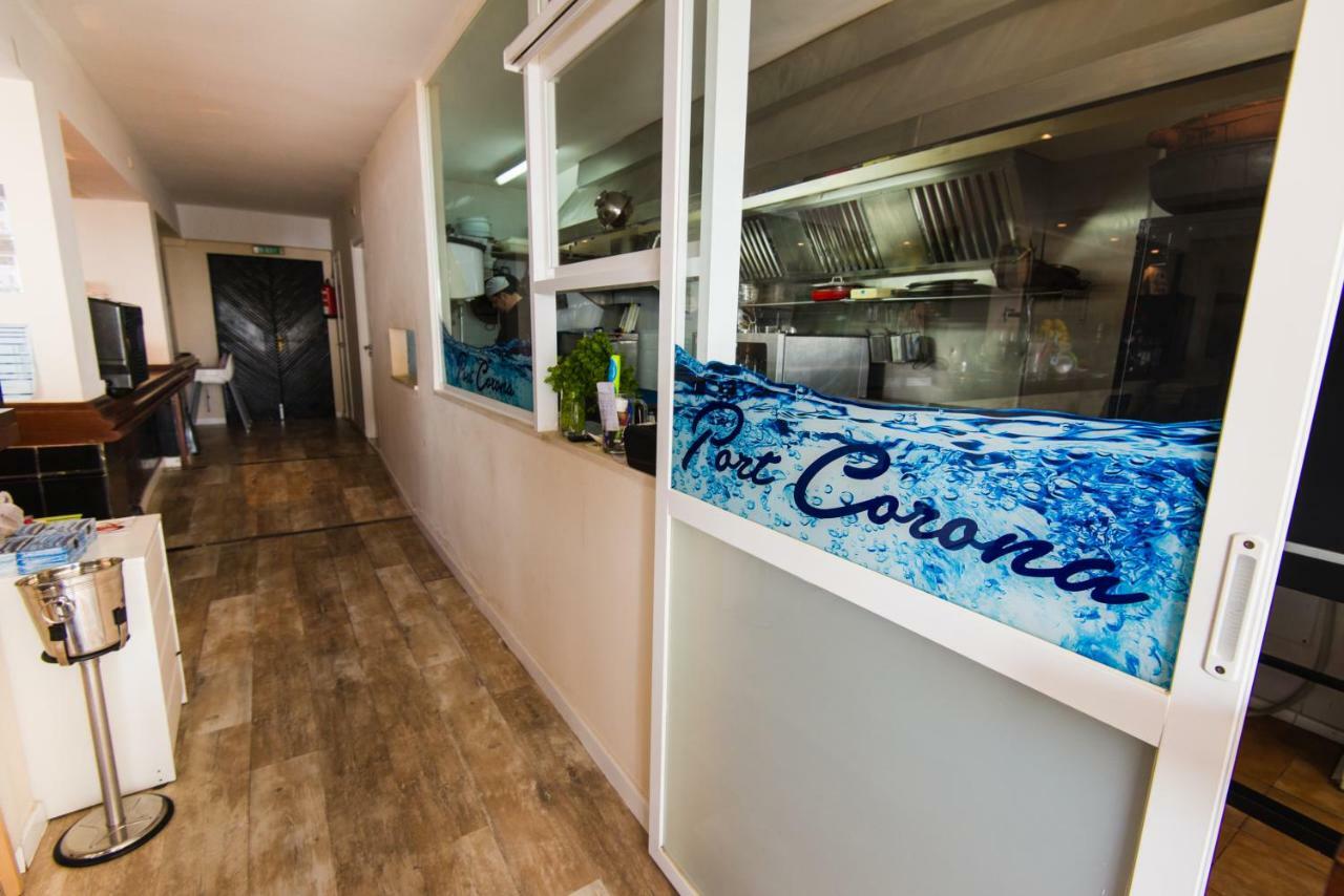 Hostal Port Corona Cala Ratjada  Buitenkant foto